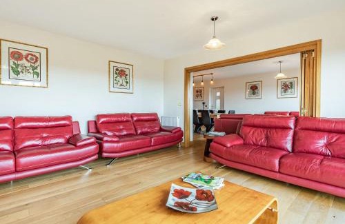 Cinderford House | Paradise