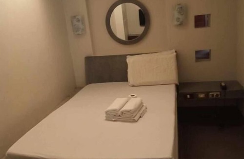 South Triangle Hotel | Paradise Hotel