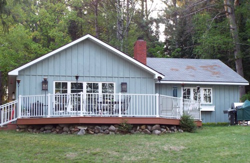 Three Lakes House | Paradise Lakefront Retreat