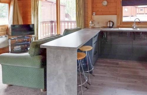 Kenwick House | Paradise Lodge-Uk31996