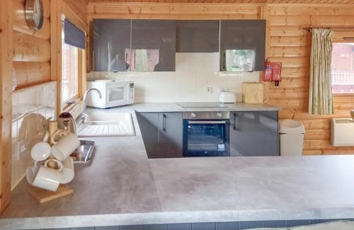 Kenwick House | Paradise Lodge-Uk31996