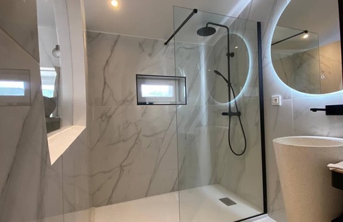 Montjustin Apartment | Paradise Love In Provence - Loft Étoilé - Spa Privatif