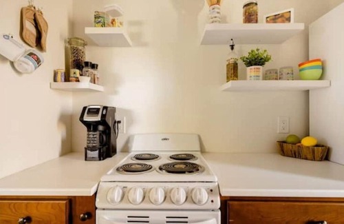 Shea Heights Apartment | Paradise near Preserve apartment in private house