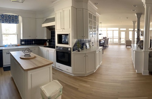 Prosperity House | Paradise on Lake Murray, SC with deck, dock, great views, fishing, fire pit.