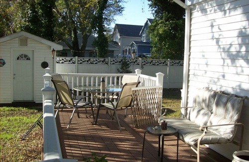 West Cape May House | "Paradise on Pacific", this Sat. to Sat. pet friendly rental sits on a lovely lot on quiet Pacific Ave.