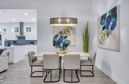 Arlington Park House | Paradise on Prospect w/Htd Saltwater Pool