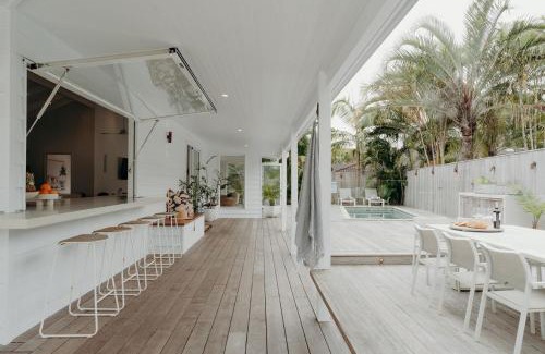 Suffolk Park House | Paradise Palms - pet-friendly beach home with pool