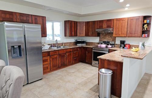 Keaau House | Paradise Park Hale-3BD