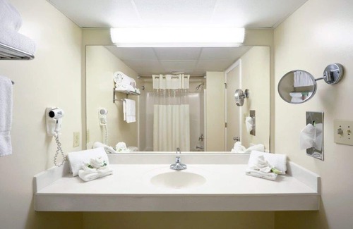 Ocean City Hotel | Paradise Plaza Inn
