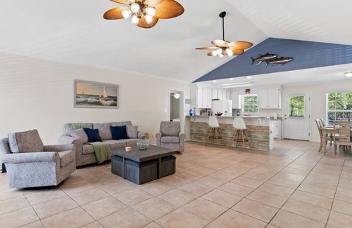 Ocean Isle Beach House | Paradise Retreat - close to Sunset Beach, Hot Tub, Dock