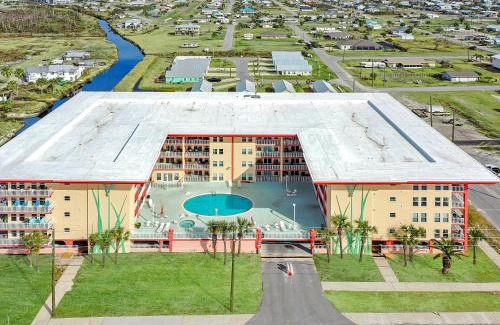 Mexico Beach Apartment | Paradise Shores 305 by Pristine Properties Vacation Rentals