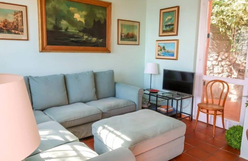 Latte Apartment | Paradise View by Interhome