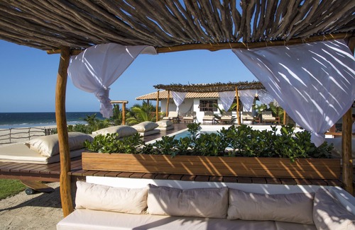 Prea Villa | Paradise villas for Kitesurfers and family with pool & bar/restaurant!