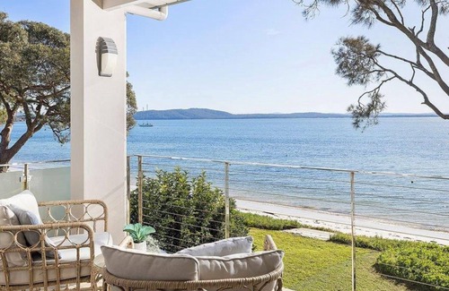 Salamander Bay House | Paradiso Beach House - luxury waterfront property, private retreat, swimming pool, outdoor dining