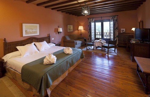 Ruesga Hotel | Parador de Cervera de Pisuerga