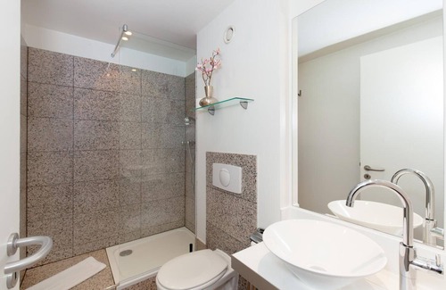 Niederrad Hotel | Paragon Apartments