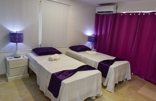 El Vedado Apartment | Paraiso Bajo el Cielo
