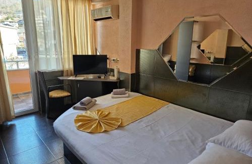 Primorski Hotel | Paralax Hotel
