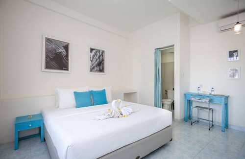Tanjungbenoa Hotel | Paras Paros Marina Lodge