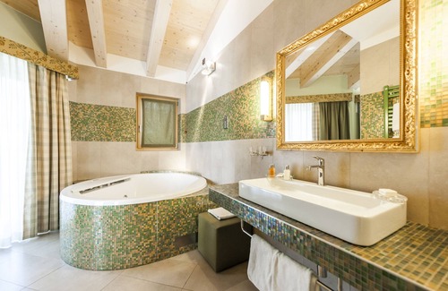 Riva del Garda Hotel | Parc Hotel Flora