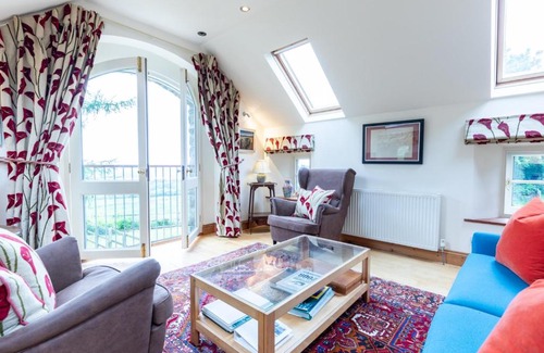Newport House | Parc y Marriage - Newport