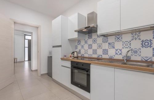 Borgo-Sanzio Apartment | Parco Falcone Borsellino Modern Apartment