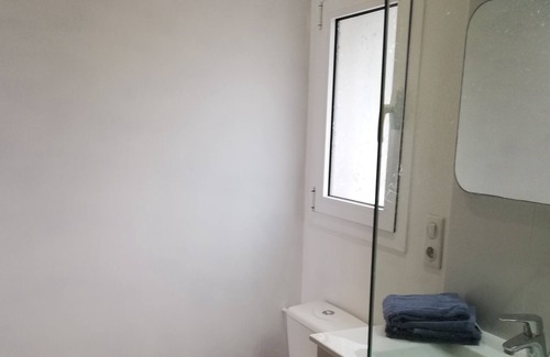 Roquefort-la-Bedoule Bed & Breakfast | Parental suite of 17m2 + south terrace
