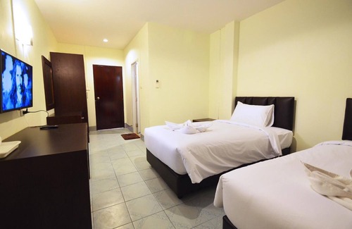 Nanai Road Hotel | Paripas Express Hotel Patong