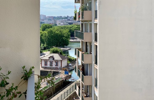 Quartier du Pont-de-Flandre Apartment | Paris 19eme, 70m2 + Balcony, on the waterfront