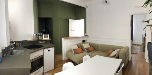Jardin des plantes Apartment | Paris charm suite authentique, quartier latin, 2/4 pers