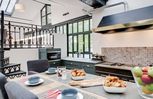 Croulebarbe House | Paris Green House residence