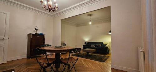 Neuilly-sur-Seine Apartment | Paris Neuilly Défense