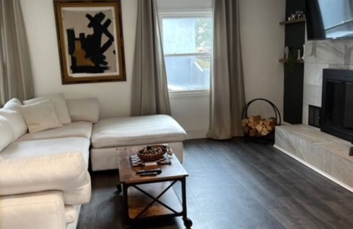 Charlotte House | Parisian Getaway