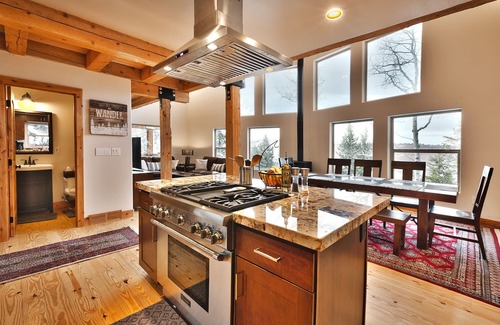 Summit Park Cabin | Park City Cabin Retreat, Sleeps 11, Top Of The Mountain, Great Views, Tall Pines