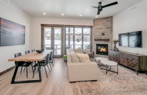 South Snyderville Basin Condo | Park City Cabriolet Mountain Rental