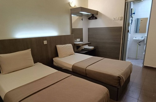 Malacca City Hotel | Park City Motel