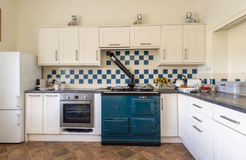 Holworth House | Park House