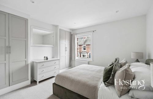 Henley House | Park House Two Bed Henley Townhouse with Garden