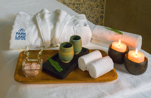 Las Chilcas Hotel | Park Lake Luxury Hotel