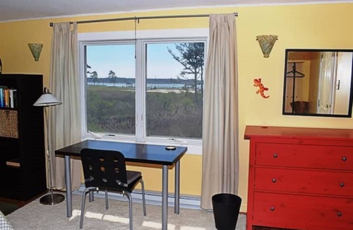 Chincoteague Cottage | Park Place-LOCATION! LOCATION! Waterview