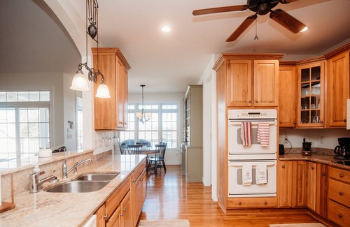 North Shore House | Park Place on Smith Mountain Lake