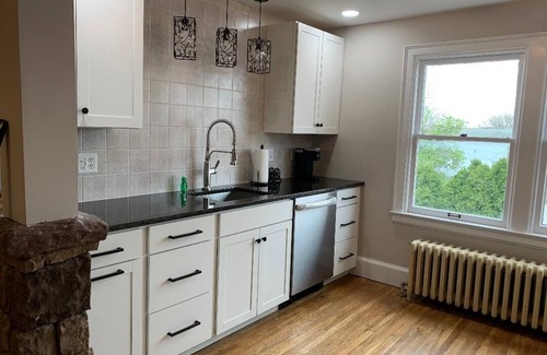 Geneva House | Park Place Row House Unit 3