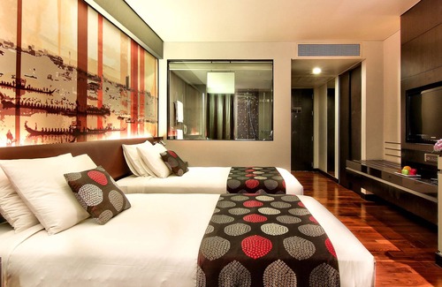 Bangkok Central Business District Hotel | PARK PLAZA BANGKOK SOI 18