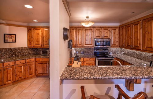 Beaver Creek Apartment | Park Plaza Beaver Creek