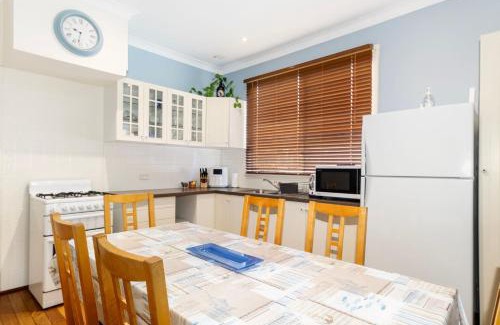 Busselton House | Park Rise Cottage