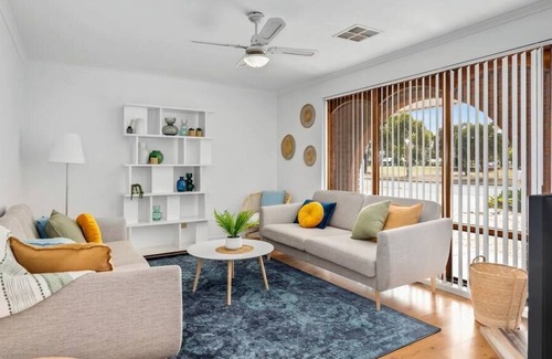 Aldinga Beach House | Park View - 4 Bedroom, 2 Bath, pool