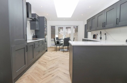 Llandudno Cottage | Park View