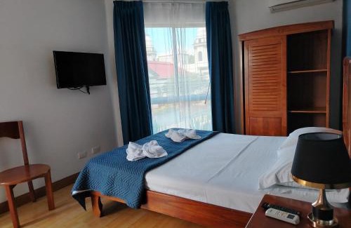 Carmen Hotel | Park View Hotel & Restaurant