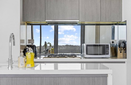 Zetland Apartment | Park-View Serenity: 2BR Waterloo Retreat with Modern Flair