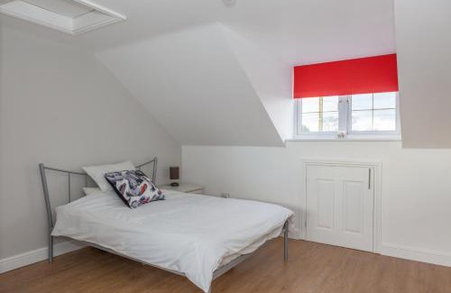 Lydiard Millicent Apartment | Park View Studio - Lydiard Millicent Swindon Wiltshire